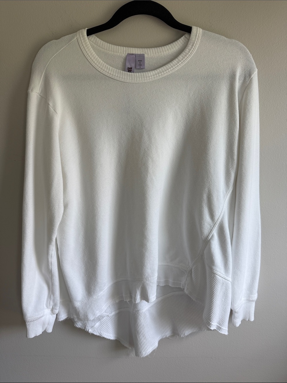 Wilt White Women's Lightweight Sweatshirt, size Small